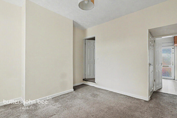 2 Bedroom End Of Terrace House To Rent In Pennell Street, Stoke-on-trent, ST2