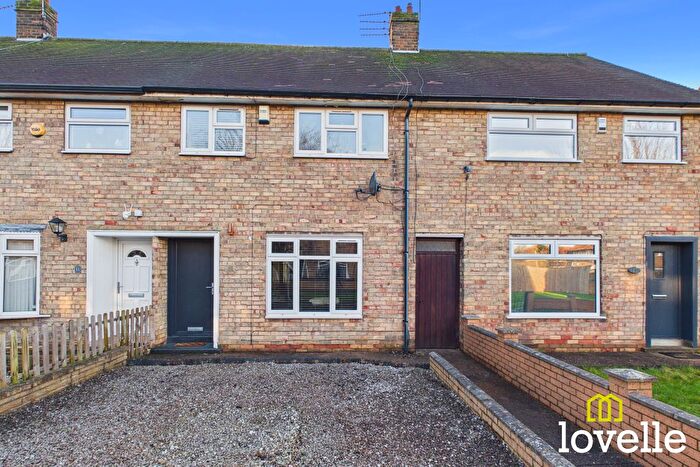 3 Bedroom Terraced House For Sale In Thirlby Walk, Hull, HU5