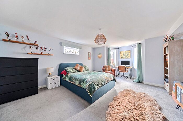 3 Bedroom Terraced House For Sale In St. Thomas, Exeter, EX2
