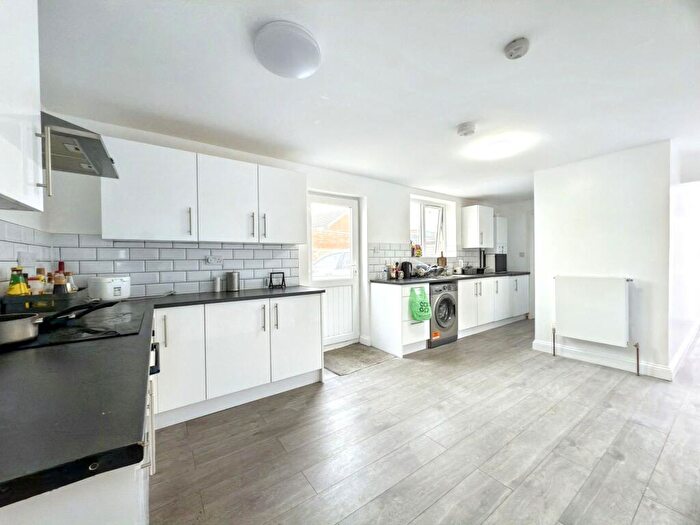 3 Bedroom Semi-Detached House For Sale In Alcote Grove, Shotton Colliery, Durham, DH6