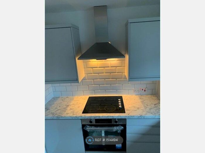 2 Bedroom Flat To Rent In Main Road, Elderslie, Johnstone, PA5