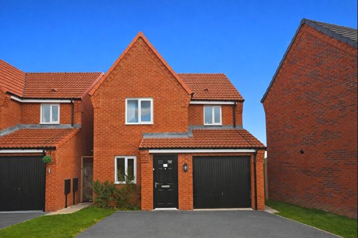 3 Bedroom Detached House For Sale In Aster Road, Shirebrook, NG20