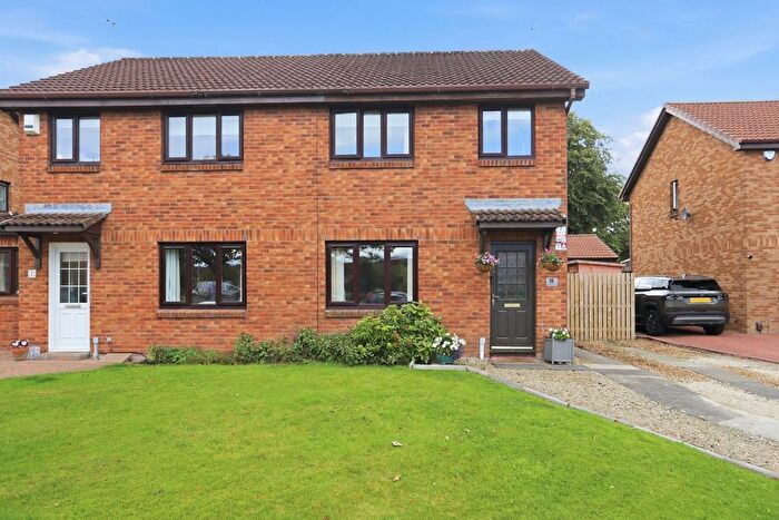 3 Bedroom Semi-Detached House For Sale In Merlinford Drive, Renfrew, Renfrewshire, PA4
