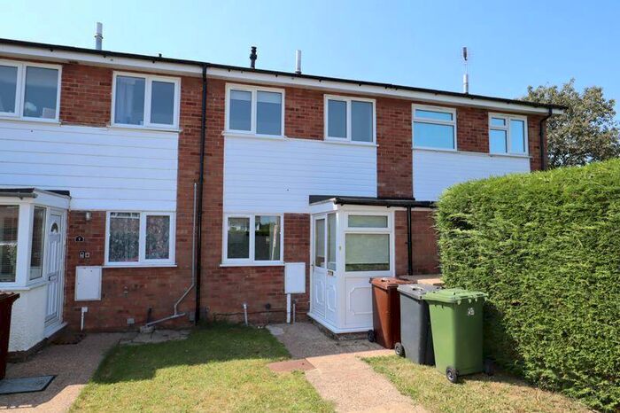 2 Bedroom Terraced House To Rent In Lisburn Close, Lincoln, LN5
