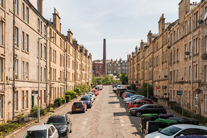 1 Bedroom Flat For Sale In / Wardlaw Place, Gorgie, Edinburgh, EH11