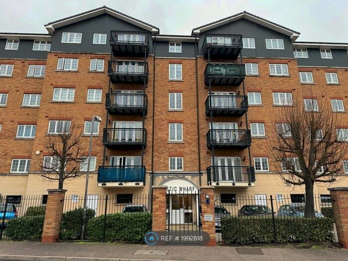 2 Bedroom Flat To Rent In Baltic Wharf, Gravesend, DA11
