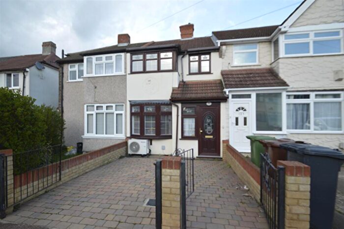 3 Bedroom Terraced House For Sale In Third Avenue, Dagenham, RM10