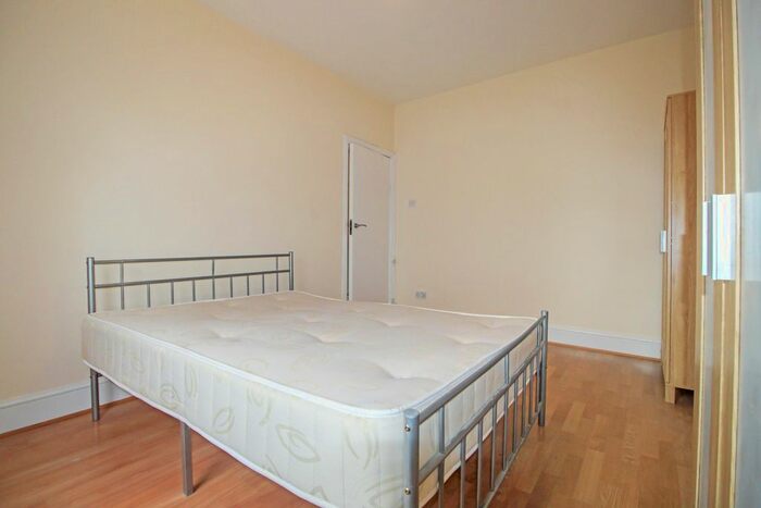 1 Bedroom Maisonette To Rent In High Road, Harrow Weald, Harrow, HA3