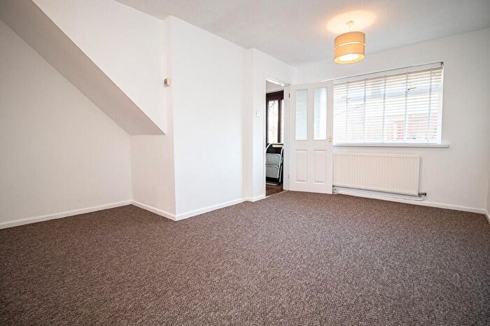 2 Bedroom End Of Terrace House To Rent In Llys Dewi, Creigiau, CF15