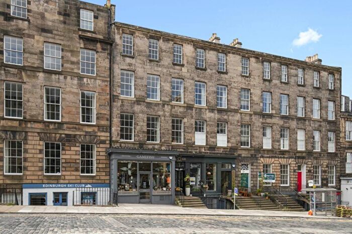 1 Bedroom Flat To Rent In C Flat, Howe Street, Edinburgh, EH3