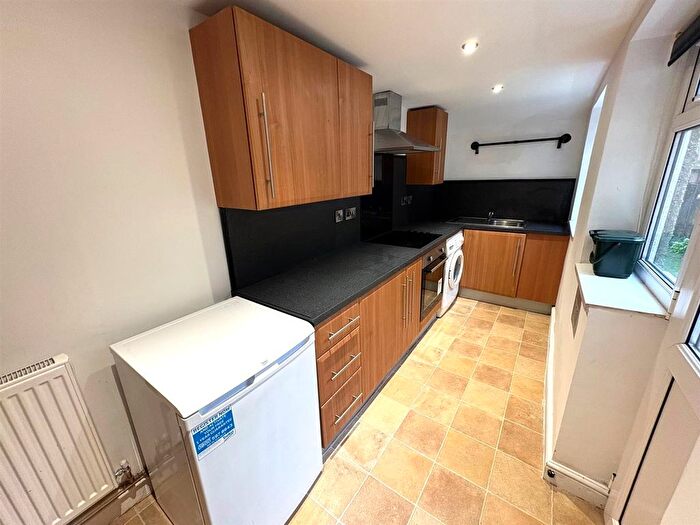3 Bedroom Property To Rent In Mill Street, Aberystwyth, SY23