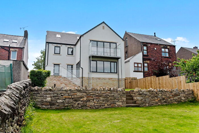 5 Bedroom Detached House For Sale In Sheffield Road, Oxspring, S36