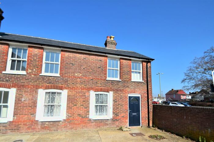 1 Bedroom Flat To Rent In Prince George Street, Havant PO9