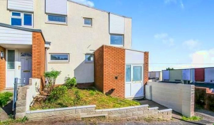 2 Bedroom Property To Rent In Laleston Close, Barry, CF63