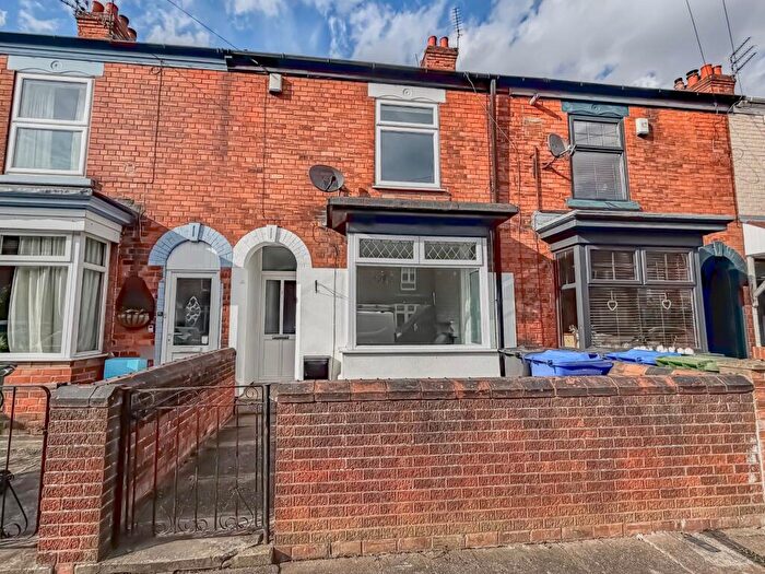 3 Bedroom Terraced House To Rent In Torrington Street, Grimsby, DN32