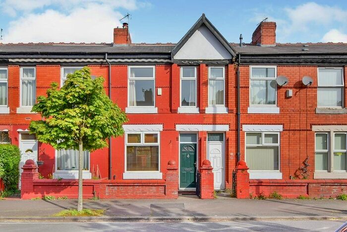 2 Bedroom Terraced House To Rent In Thornton Road, Manchester, M14