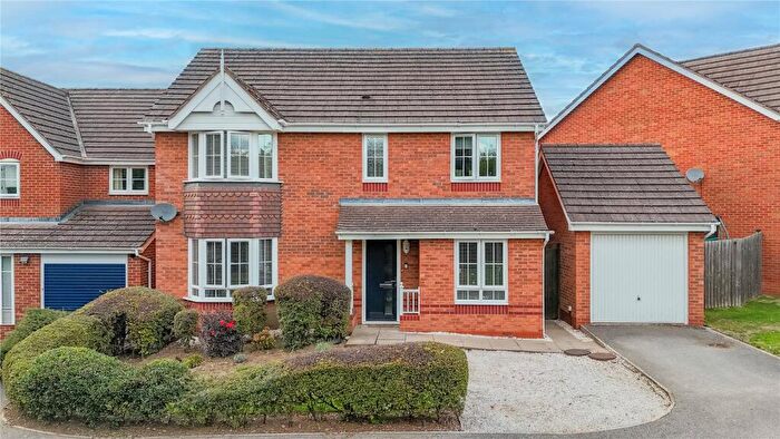 4 Bedroom Detached House For Sale In Dumolos Lane, Glascote, Tamworth, Staffordshire, B77