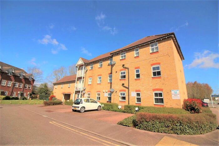 2 Bedroom Flat To Rent In The Sidings, Dunton Green, Sevenoaks, TN13