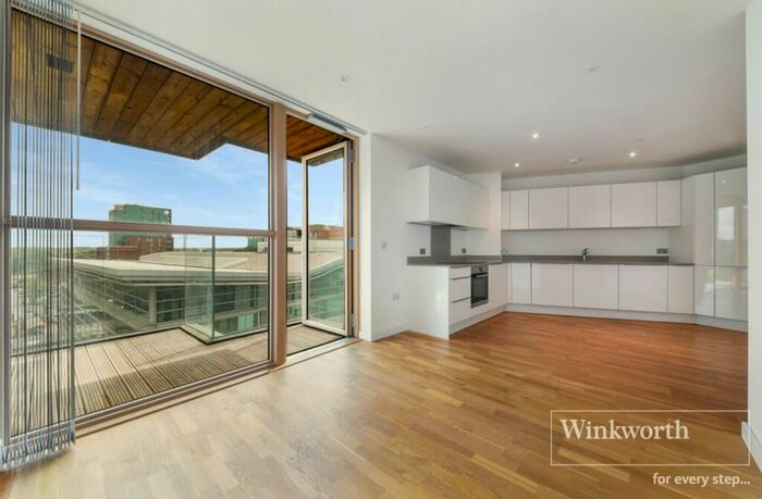 2 Bedroom Apartment To Rent In St. Marks Square, Bromley, BR2