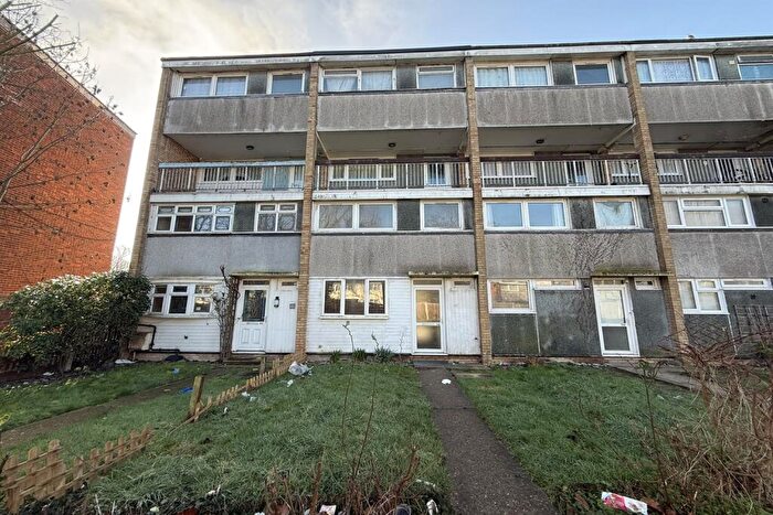 3 Bedroom Terraced House To Rent In Hereford Walk, SS14