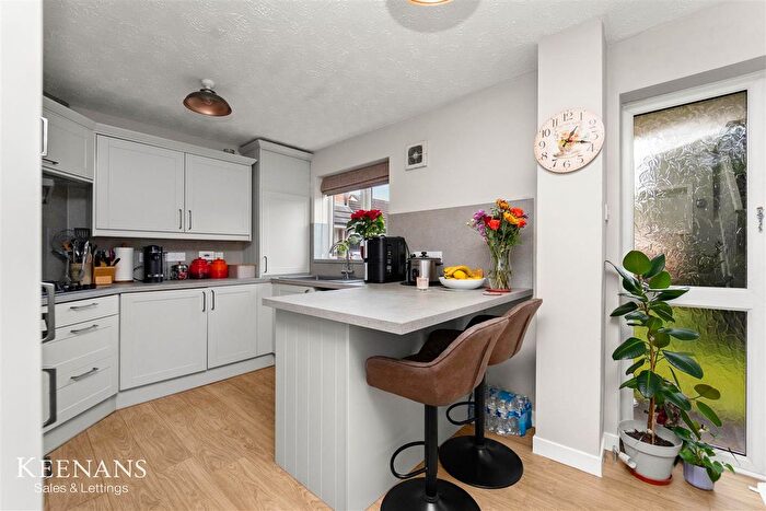 2 Bedroom Semi Detached House For Sale In Cloughbank, Radcliffe, M26