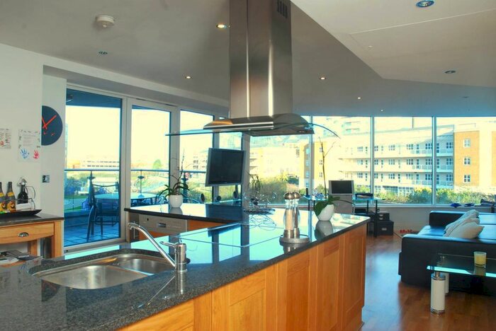 3 Bedroom Flat To Rent In Chelsea Vista, Imperial Wharf, London, SW6