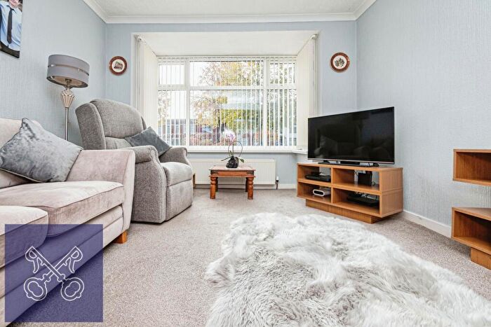 3 Bedroom End Of Terrace House For Sale In Sutton Road, Hull, East Yorkshire, HU6