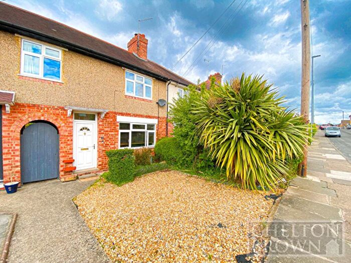 3 Bedroom Terraced House For Sale In Fullingdale Road, The Headlands, Northampton, NN3