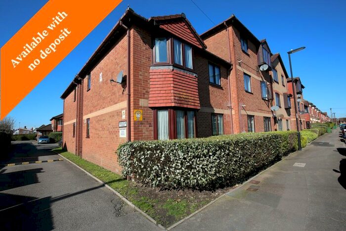 2 Bedroom Apartment To Rent In No Deposit Option Available, Bitterne Park, Southampton, SO18