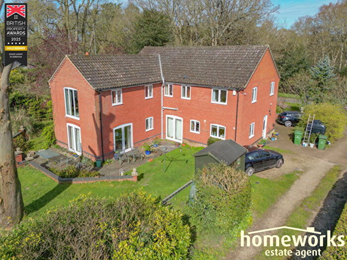 4 Bedroom Detached House For Sale In Gorgate Road, Hoe, Dereham, NR20