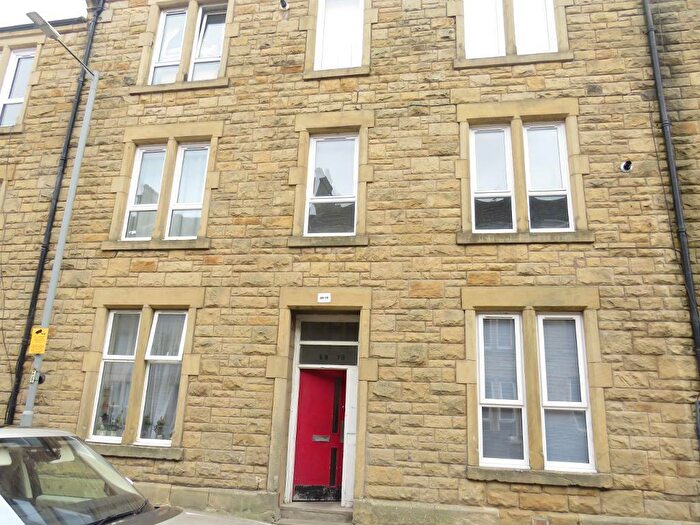 2 Bedroom Flat To Rent In Stewart Road, Falkirk, FK2