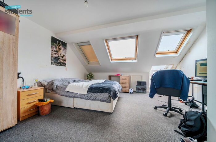 6 Bedroom Terraced House To Rent In Brading Road, Brighton, East Sussex, BN2