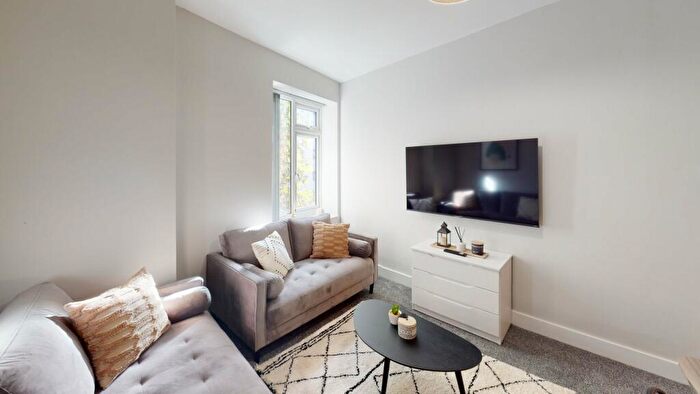 5 Bedroom Flat To Rent In St Nicholas Street, Clifton, Bristol, BS1