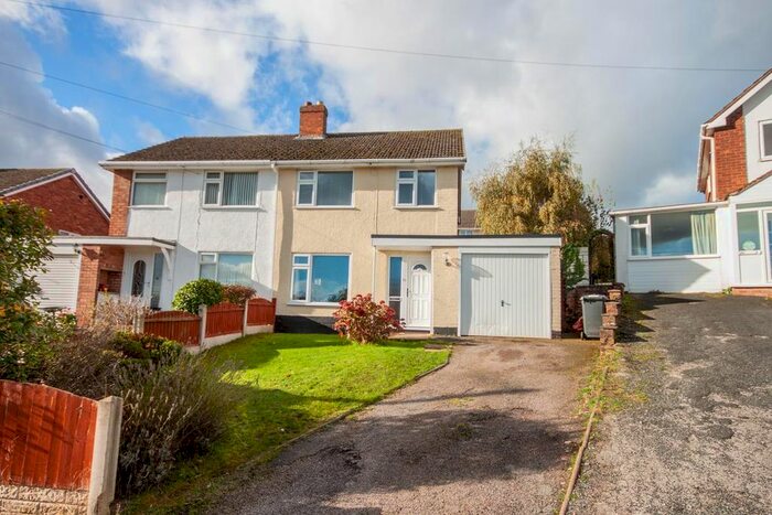 3 Bedroom Semi-Detached House To Rent In Thornfield Crescent, Chase Terrace, Burntwood, WS7