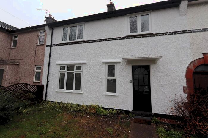 3 Bedroom Property To Rent In Sycamore Grove, Southend-On-Sea, SS2