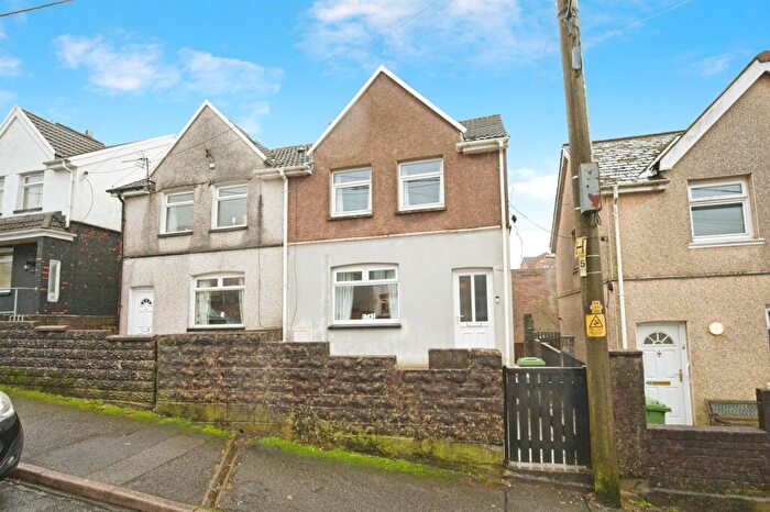3 Bedroom Semi Detached House For Sale In Thomas Street, Gilfach Goch, Porth, CF39