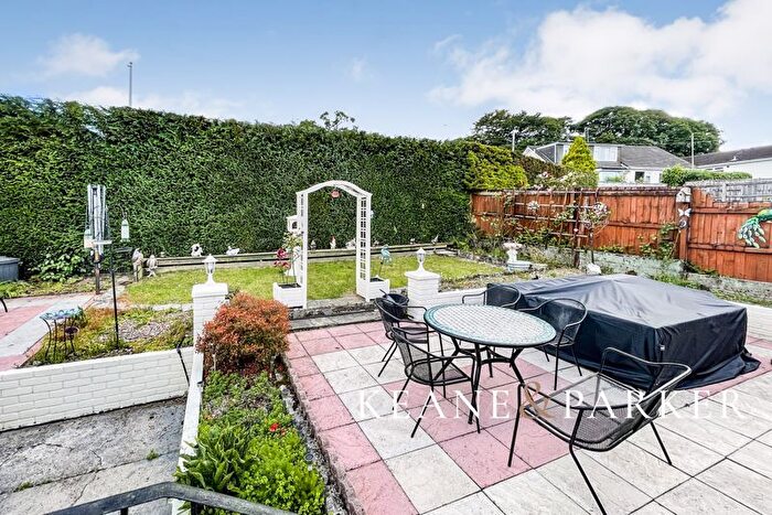 2 Bedroom Semi-Detached Bungalow For Sale In Oak Tree Park, Glenholt, Plymouth, PL6