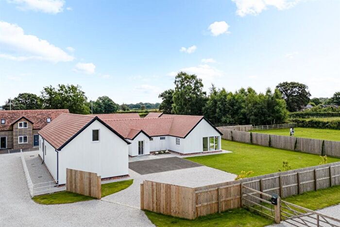 4 Bedroom Detached House For Sale In Sandy Brow Close, Tarporley Road, Cotebrook, CW6