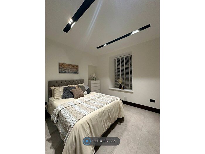 1 Bedroom Flat To Rent In Fraser Road, Aberdeen, AB25