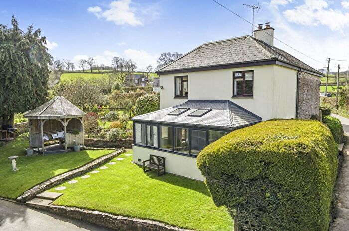 3 Bedroom Detached House For Sale In Ash Thomas, Tiverton, Devon, EX16