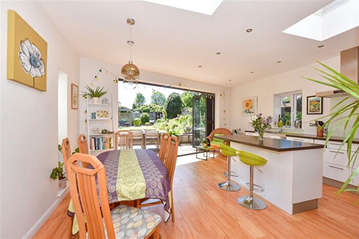 5 Bedroom Detached House For Sale In South Canterbury Road, Canterbury, Kent, CT1
