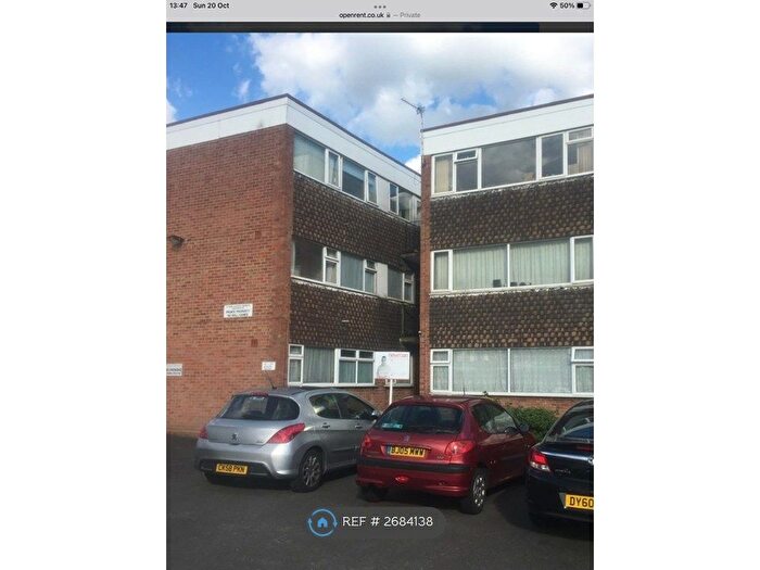 2 Bedroom Flat To Rent In Greendale Road, Coventry, CV5