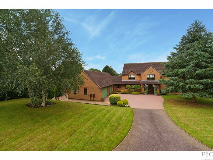 4 Bedroom Detached House For Sale In Grange Park, Leicester, LE7