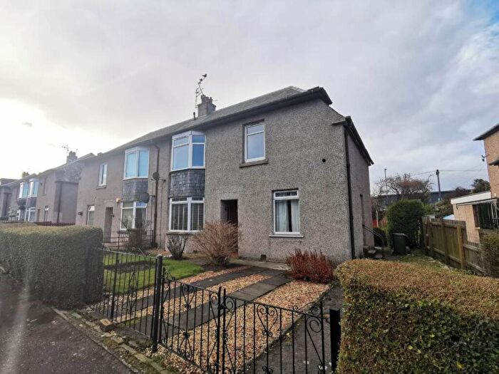 2 Bedroom Flat To Rent In Crewe Road West, Granton, Edinburgh, EH5