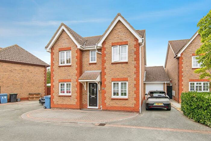 4 Bedroom Detached House For Sale In Spire Chase, Sudbury, CO10