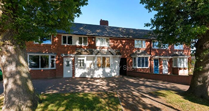 3 Bedroom Town House For Sale In Brookcroft Road, Manchester, M22