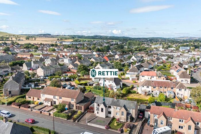 3 Bedroom Semi-Detached House For Sale In Sandyhill Road, St. Andrews, Fife, KY16