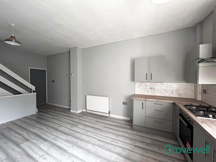 4 Bedroom Terraced House To Rent In Fitzroy Street, Millbrook, Stalybridge, SK15