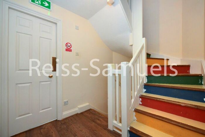 5 Bedroom Town House To Rent In Ferry Street, Isle Of Dogs, Docklands, London, E14