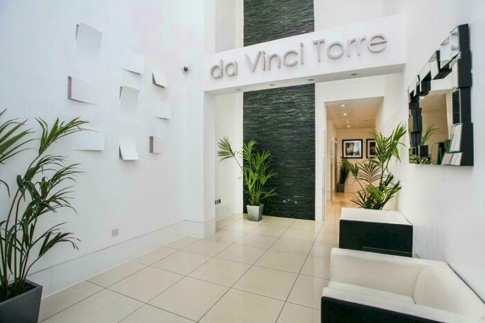 2 Bedroom Flat To Rent In Da Vinci Torre, Loampit Vale, Lewisham, London, SE13